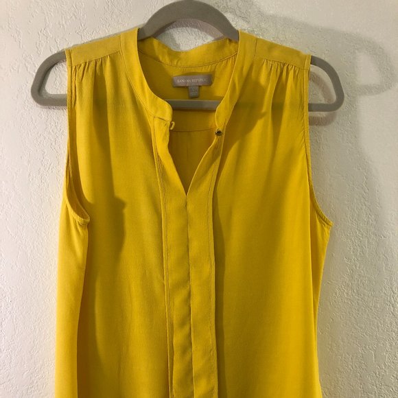Banana Republic Tops - Fun Banana Republic Tank